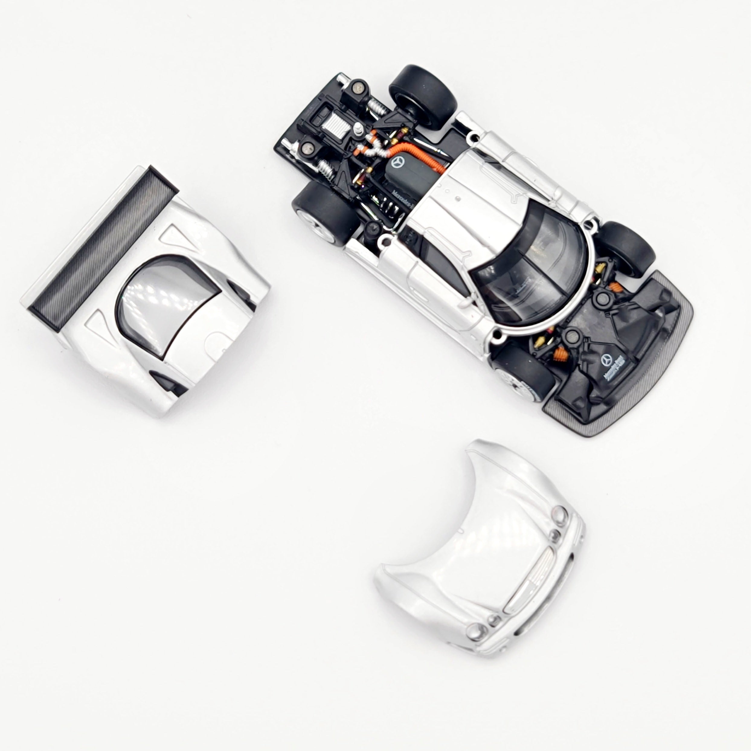 Pop Race Mercedes-Benz CLK-GTR - 1:64 (2025 Limited Edition)
